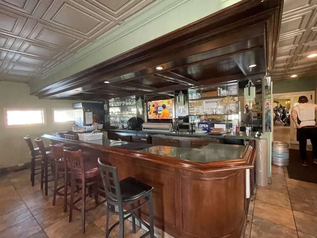 Rust Belt Bar and Grill photo 4